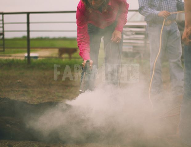 Kim from Delbridge Cattle (Credit: FarmHer)