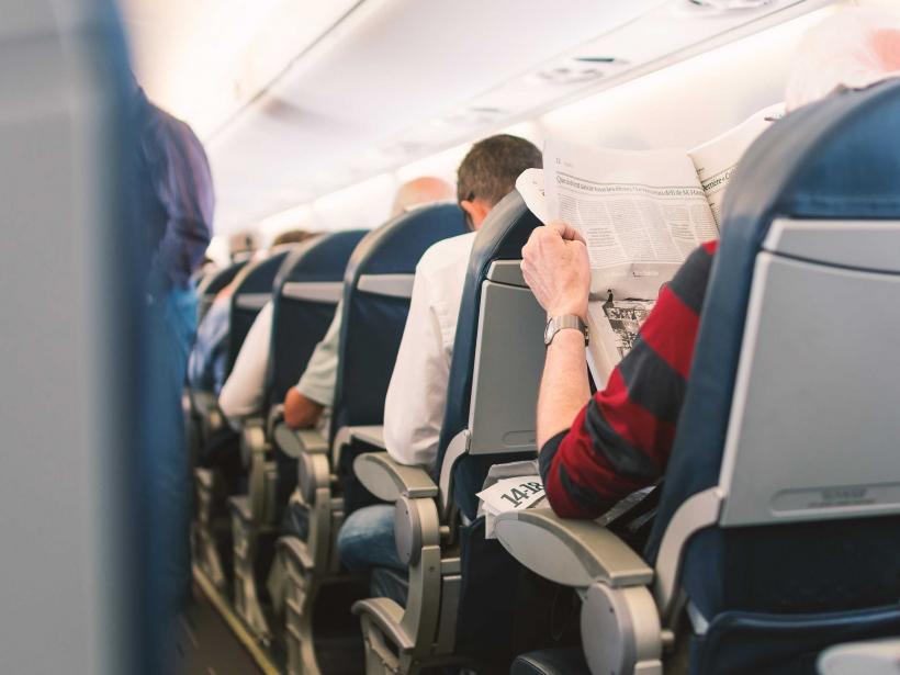 airplane etiquette in practice.