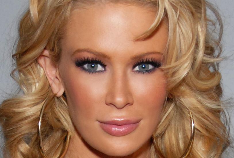 Jenna Jameson, you are better than this show. (Credit: Wikimedia Commons)