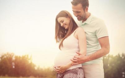 I’m growing a tiny human inside me.  Our tiny human. Image: Thinkstock.