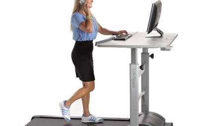 The next step, obviously. Image: <a href="http://www.lifespanfitness.com/tr800-dt5-treadmill-desk">LifeSpan Fitness</a>